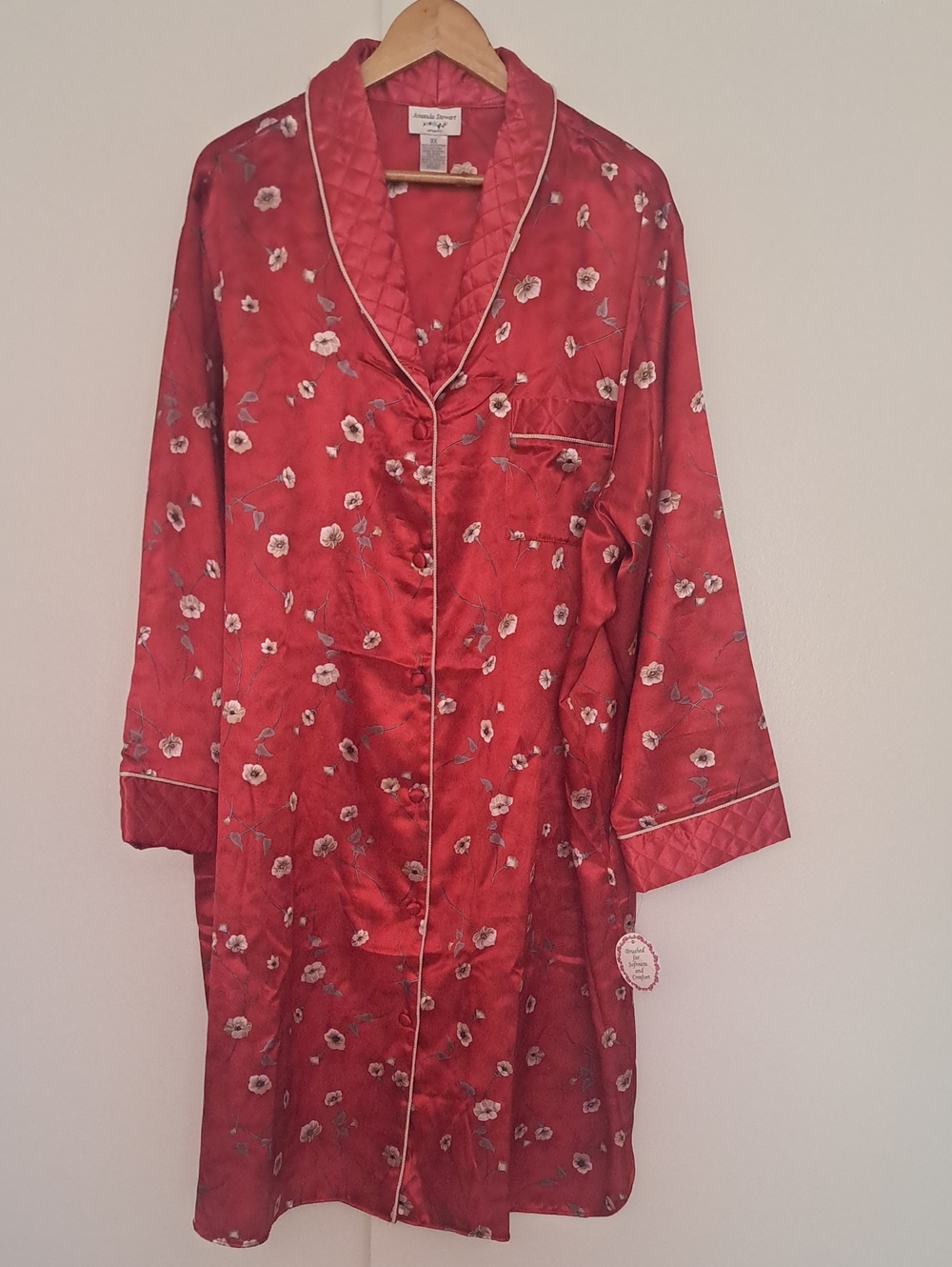 Amanda Stewart  Sleepwear Red Floral Satin Long Robe